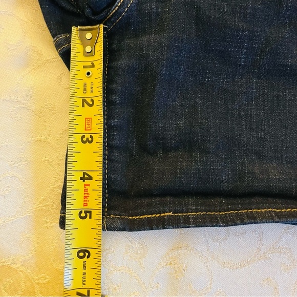 Levi's Blue Jean Shorts Classic Style - Picture 12 of 16